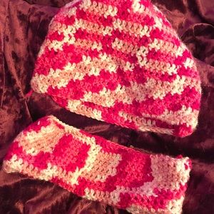 💖🤍Crocheted Beanie and Headband🤍💖